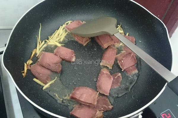 辣椒炒牛肉的做法图解4