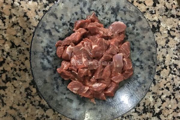 咖喱牛肉饭的做法图解1