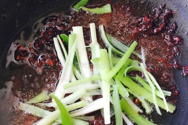 红烧豆腐的做法图解3