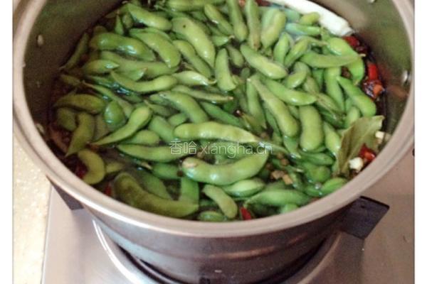 水煮毛豆的做法图解3