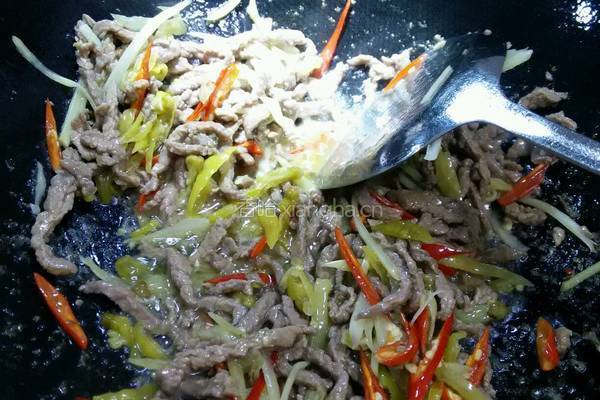 野山椒牛肉的做法图解8