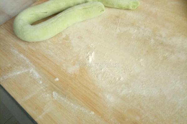 芹菜饺子的做法图解2