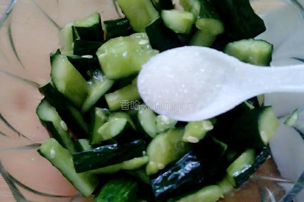 凉拌拍黄瓜的做法图解5