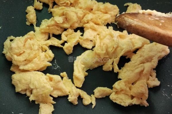 番茄炒鸡蛋的做法图解4