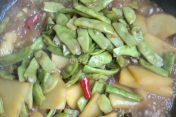 土豆炖豆角的做法图解6