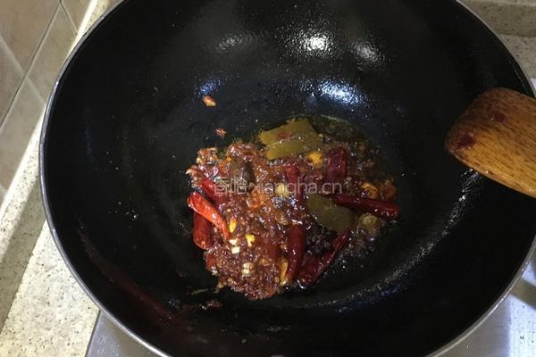 笋子烧牛肉的做法图解4