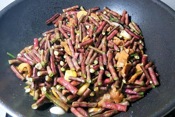 豆角鸡脯肉的做法图解12