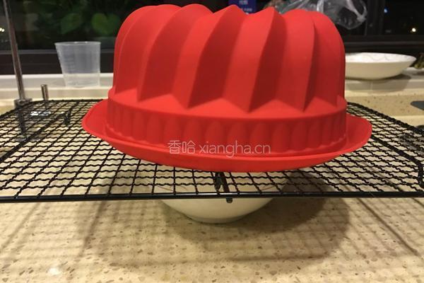 萨瓦林戚风蛋糕的做法图解18