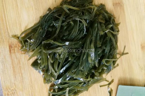 凉拌海带丝的做法图解3