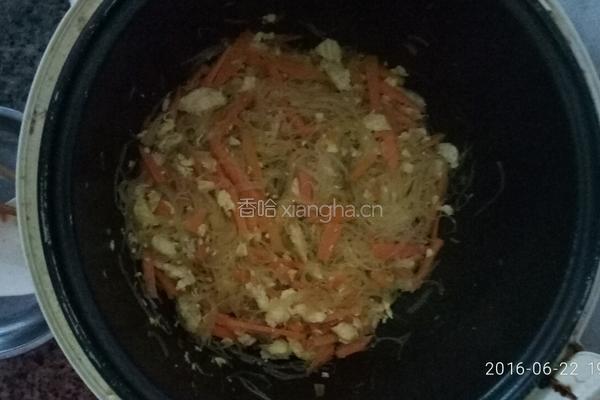 胡萝卜鸡蛋炒粉的做法图解7
