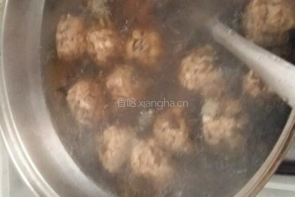 肉丸紫菜汤的做法图解2