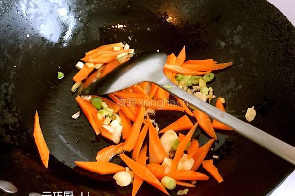 茭白蚝油炒鹌鹑蛋的做法图解9