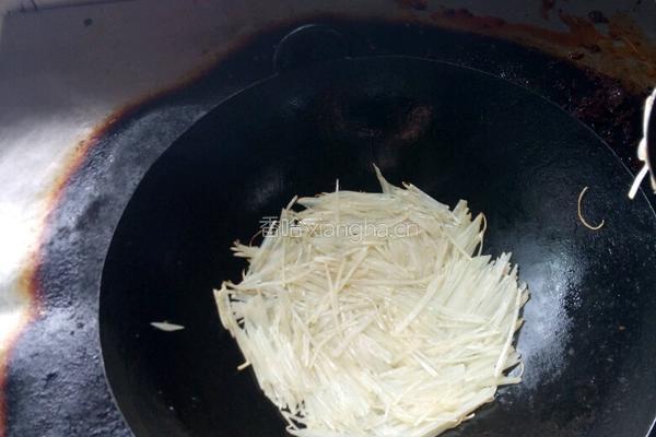 干煸土豆丝的做法图解6
