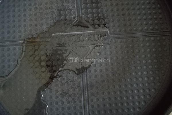 葱香火腿鸡蛋饼的做法图解6