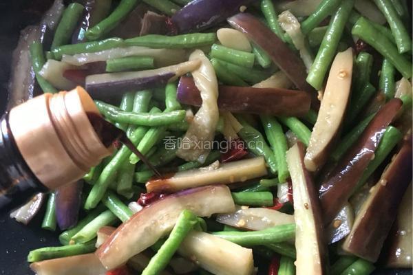 大盘茄子豆角的做法图解13