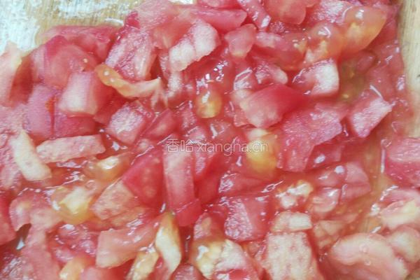西红柿金针菇煮饭的做法图解1