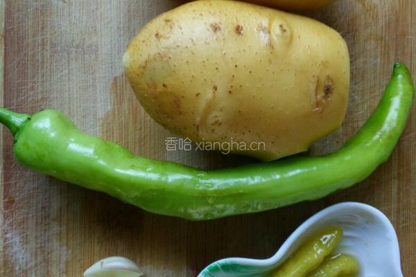 山椒土豆丝的做法图解1