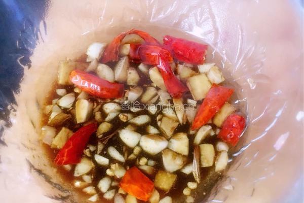 凉拌醋溜黄瓜的做法图解4