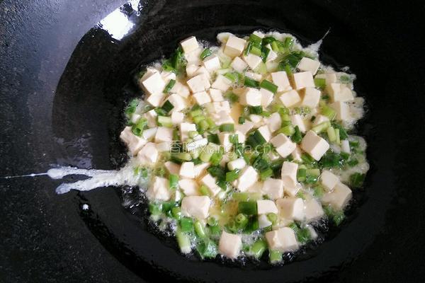 小香葱煎豆腐的做法图解12