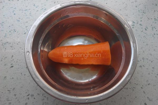 沙拉米饭胡萝卜鸡蛋饼的做法图解2