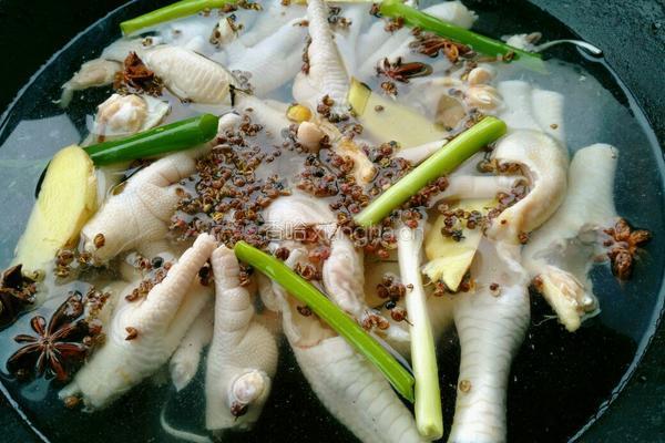 泡椒凤爪的做法图解5