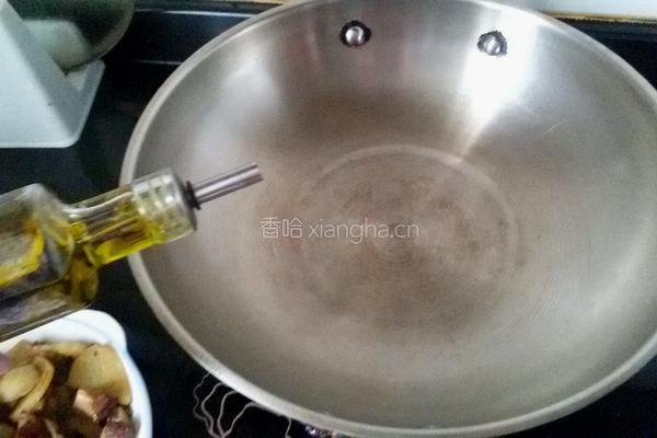 橄榄油清炒生菜的做法图解3