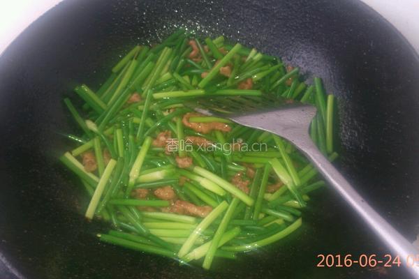 肉炒蒜台的做法图解6