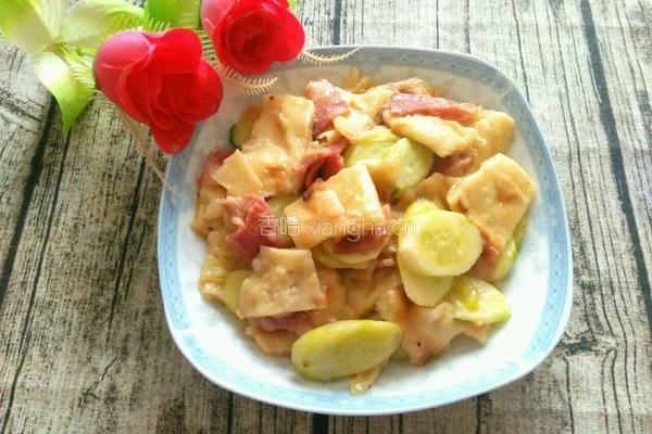 培根黄瓜烩大饼的做法图解12
