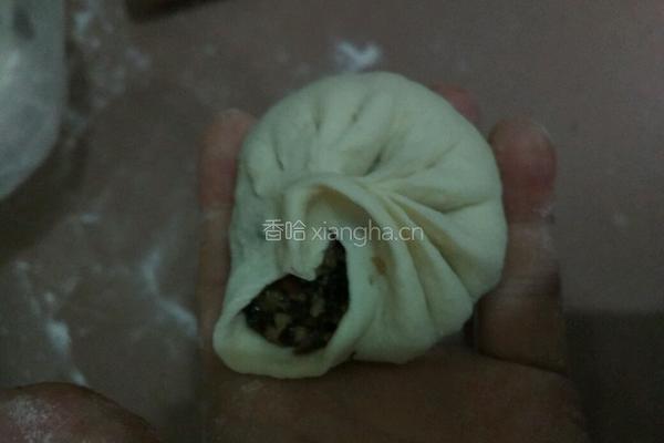 梅菜肉包子的做法图解11