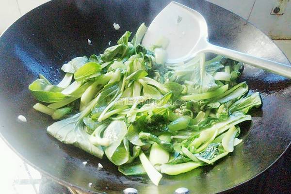蒜蓉小青菜的做法图解7