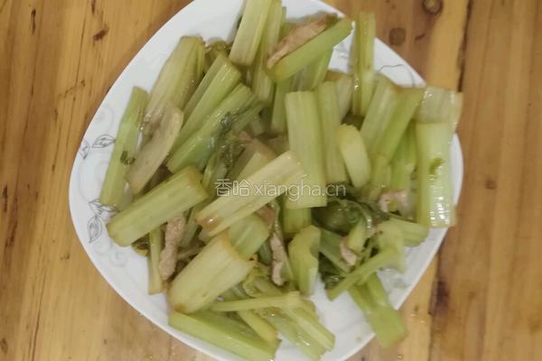 芹菜炒肉的做法图解5