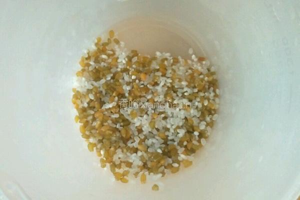 大米小麦粥的做法图解2