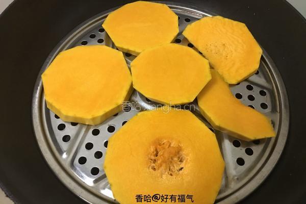 芝香豆沙馅南瓜饼的做法图解2