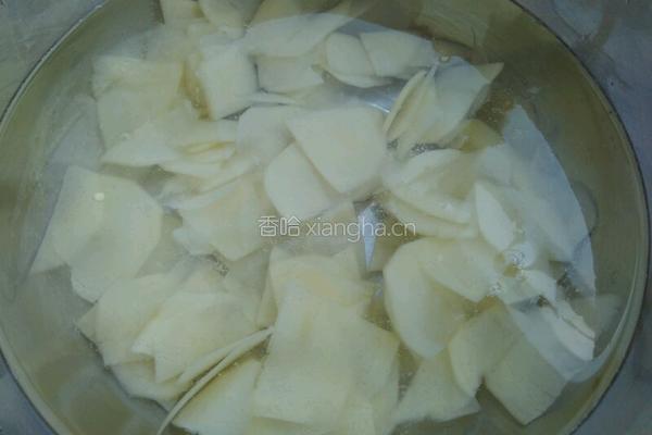 素炒松蘑土豆片的做法图解5