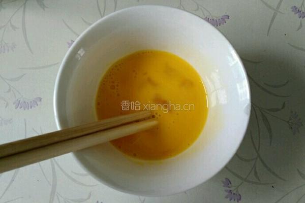 西红柿蛋汤的做法图解2