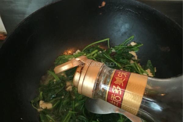 蒜香地瓜叶的做法图解8