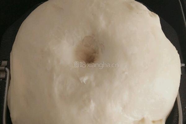 豆沙面包的做法图解7