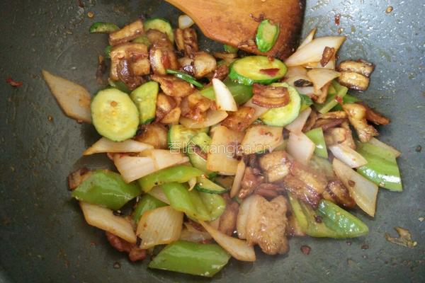 家常回锅肉的做法图解15
