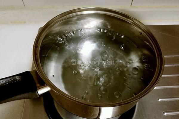 自制炸薯条的做法图解4