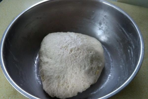 韭菜鸡蛋馅饼的做法图解2