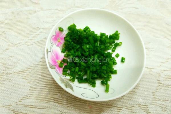 芝麻葱香鸡蛋饼的做法图解2