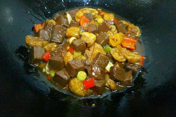 鸭血烧油豆腐的做法图解10