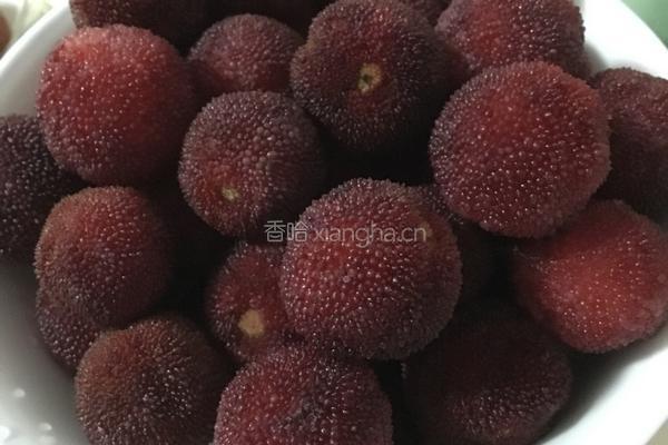 杨梅罐头的做法图解2