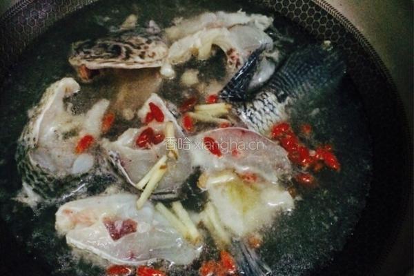 石斑鱼汤的做法图解4