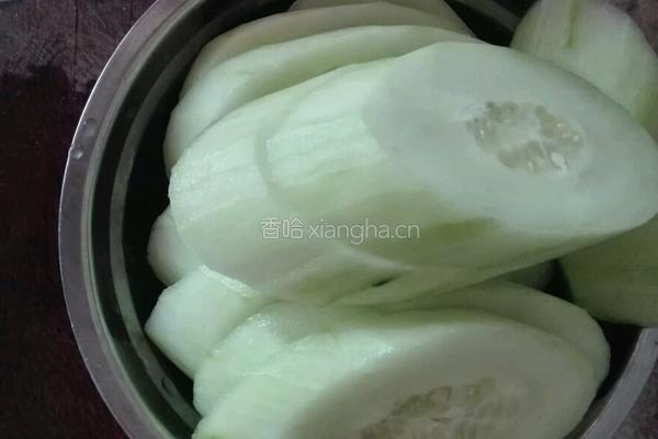 煎黄瓜的做法图解1