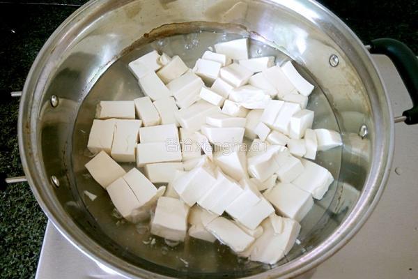 豆腐糖水的做法图解3