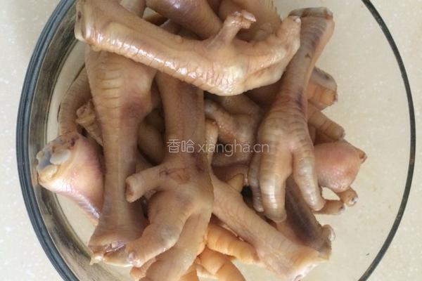 豉汁辣椒蒸凤爪。的做法图解5