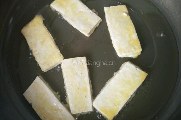 黄金香煎豆腐的做法图解4