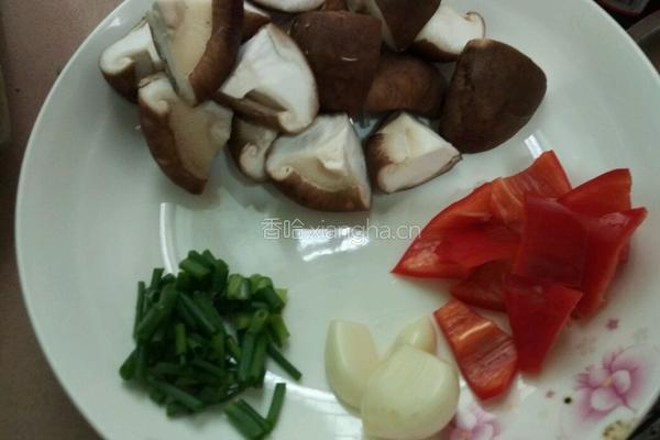 冬菇滑鸡的做法图解3