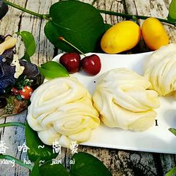 奶香花卷的做法[图]